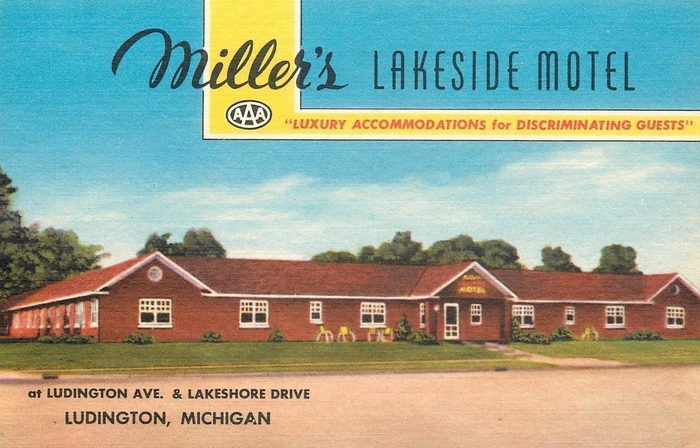 Ludington Beach House (Millers Lakeside Resort) - Old Postcard